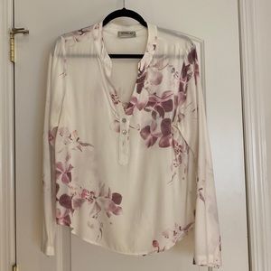 SAM & LAVI FLOWER BLOUSE